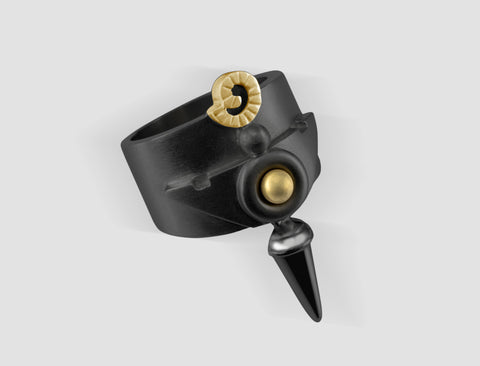 VR4 - Venus Gold and silver ring with black ruthenium plating